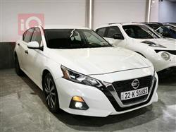 نيسان ألتيما